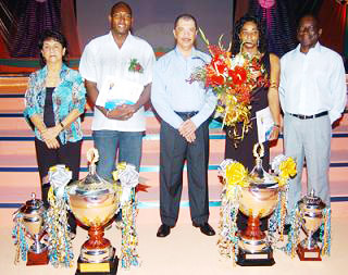 Sportspersons of the Year with the President.