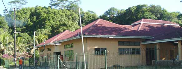 The building housing the District Administration for Anse Boileau.